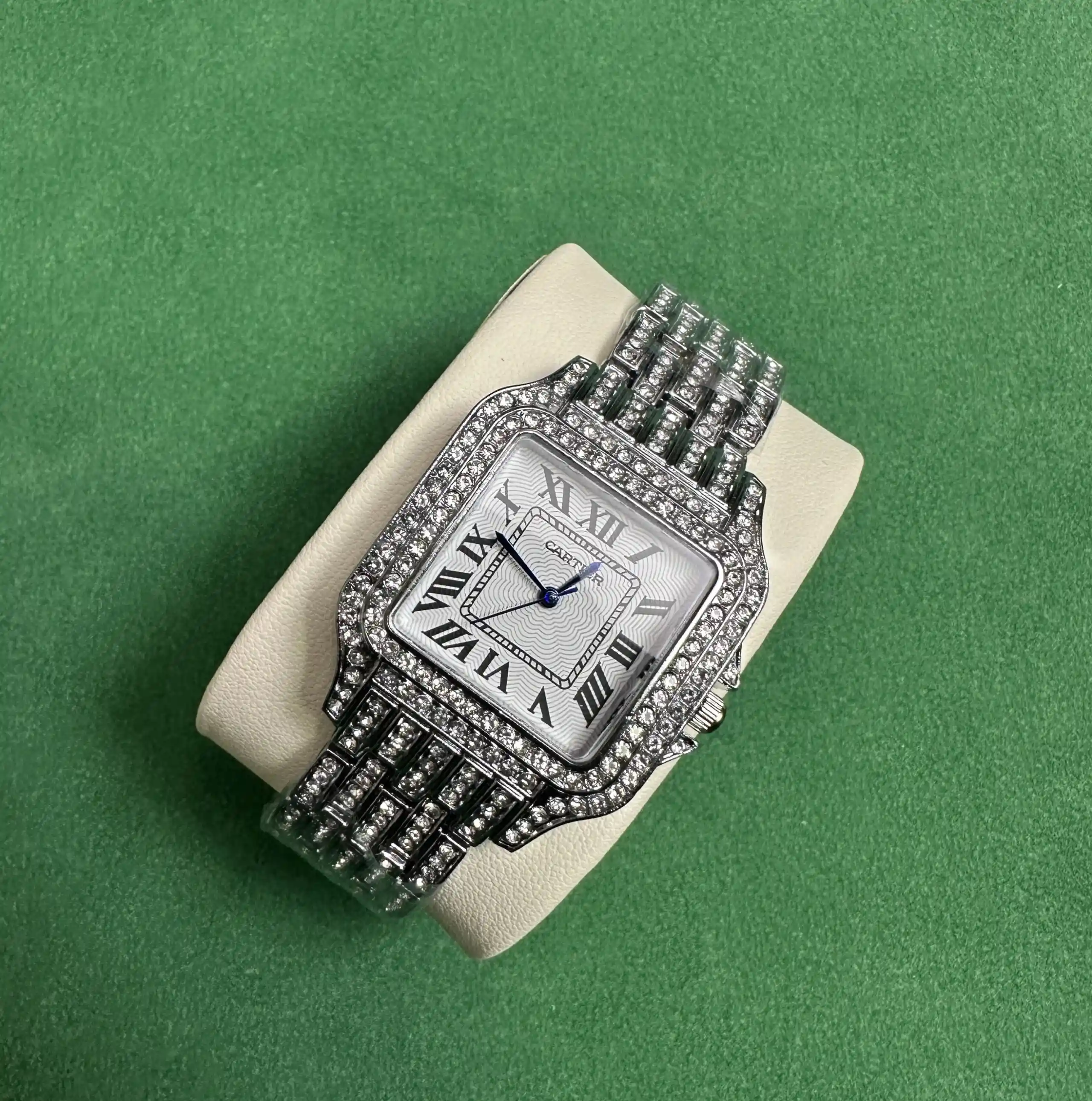 Rolex Submariner view 11