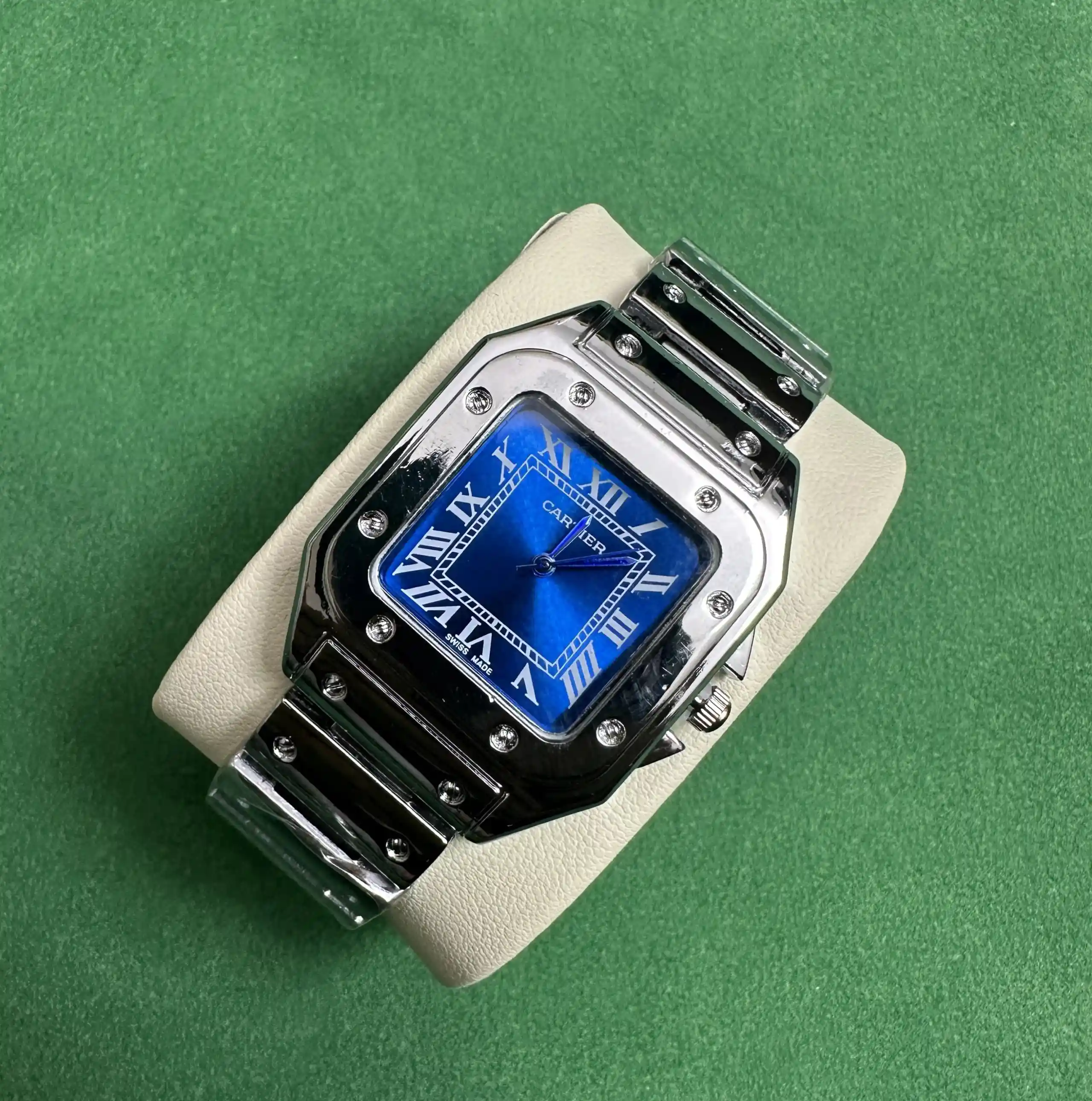 Rolex Submariner view 12