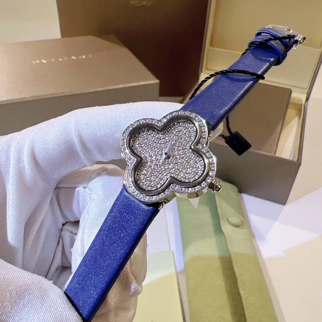 Cartier Watches view 7