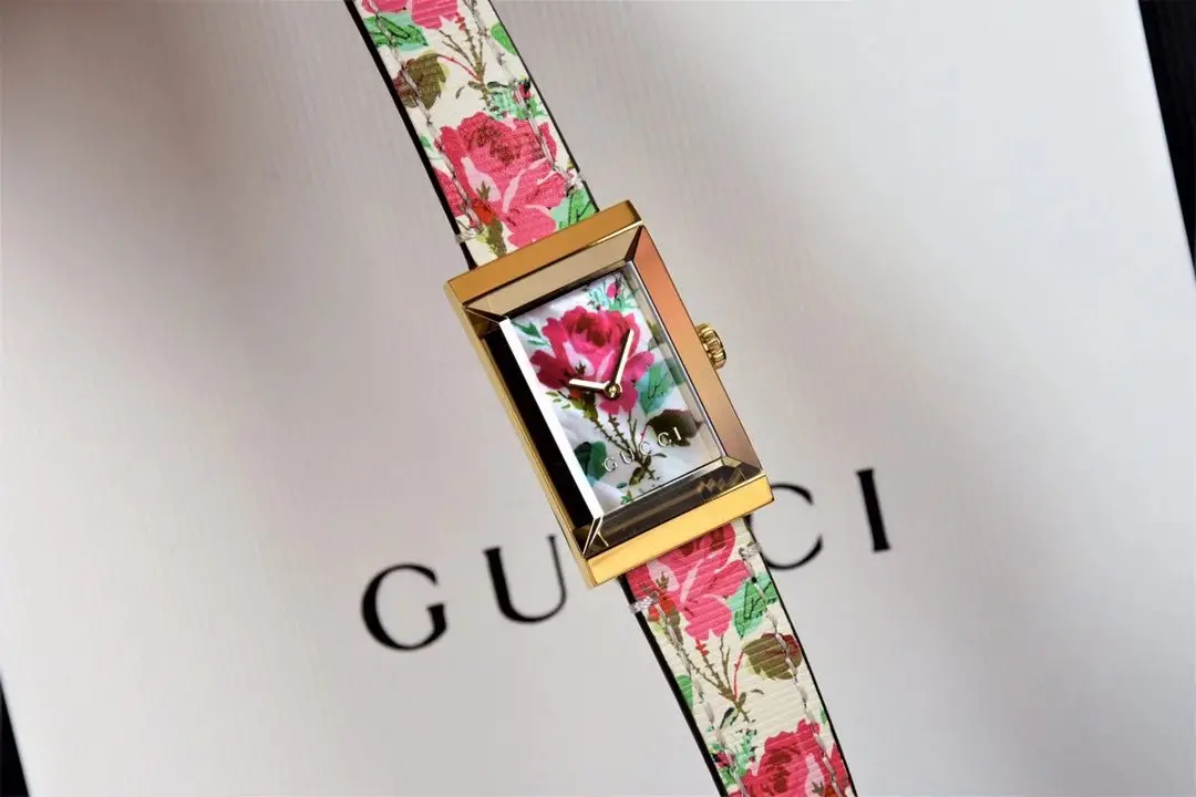 Gucci Quartz Watch [6 styles] view 4