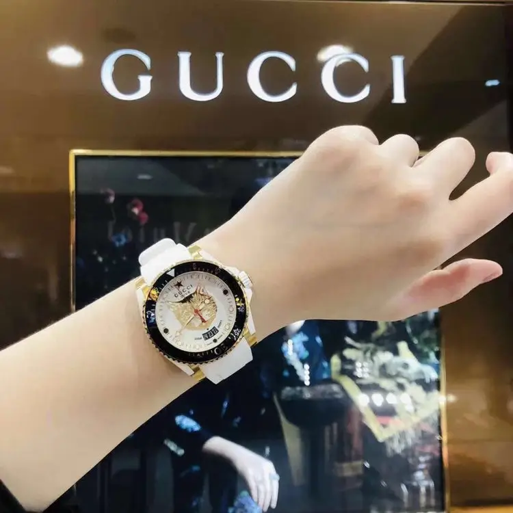 Gucci Watches [3 styles]