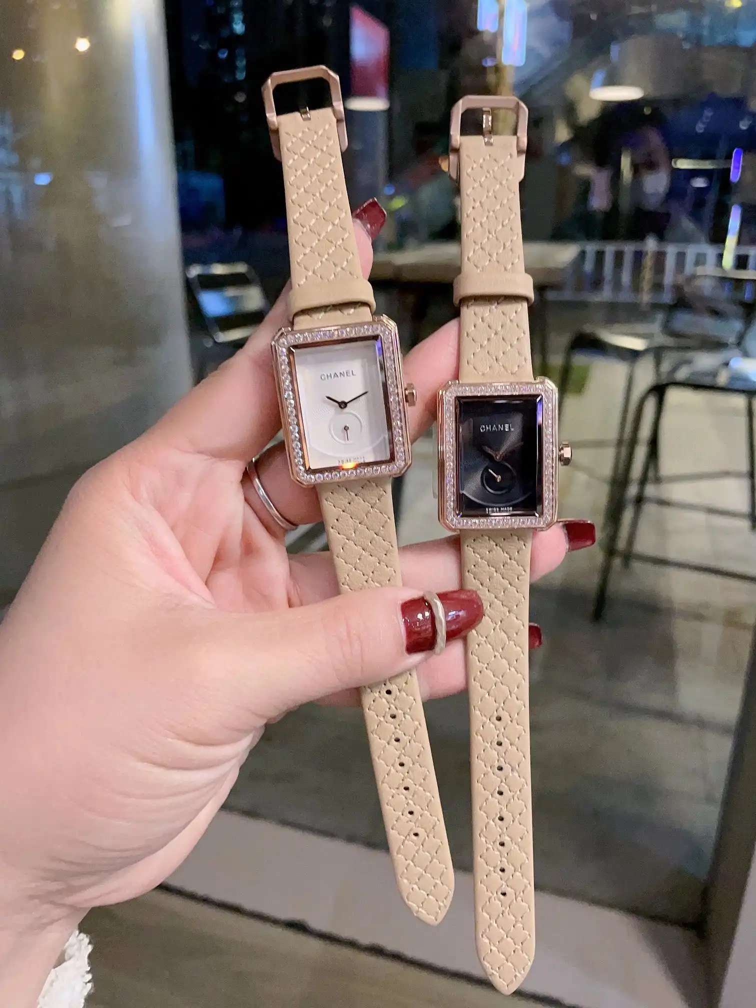 Chanel Watches view 11