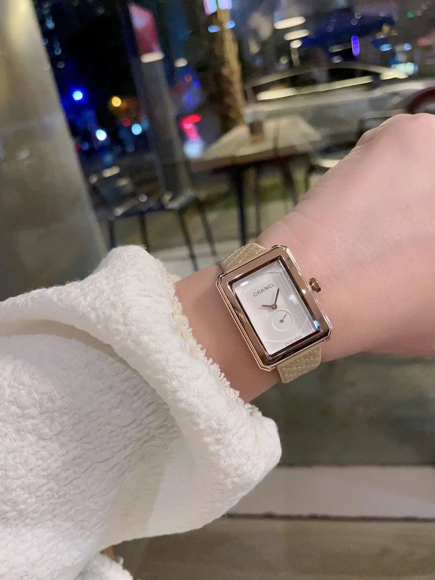 Chanel Watches view 8