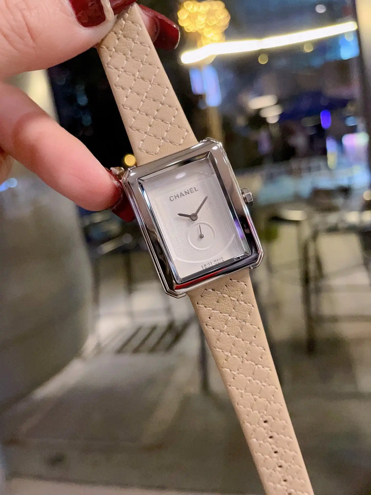 Chanel Watches view 9