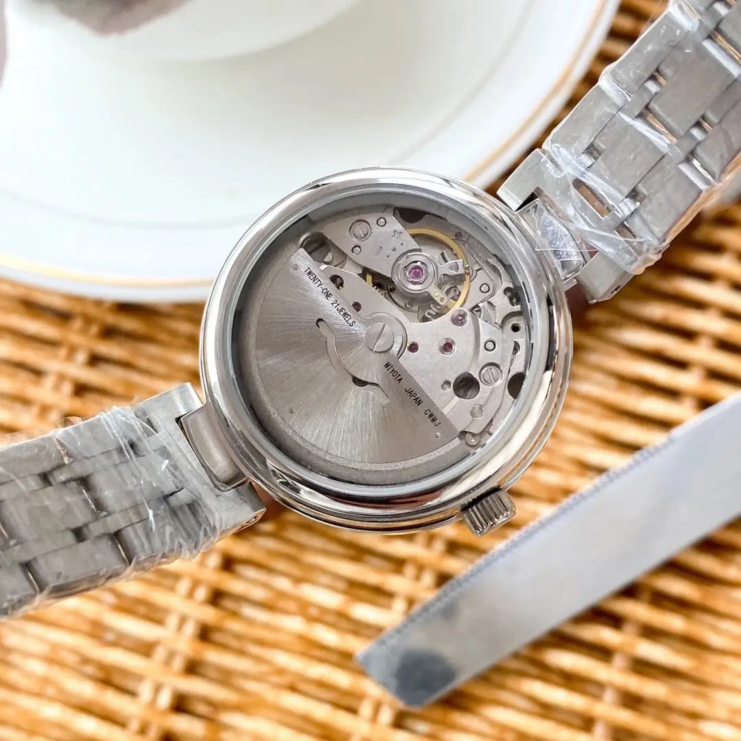Chanel Watches view 5