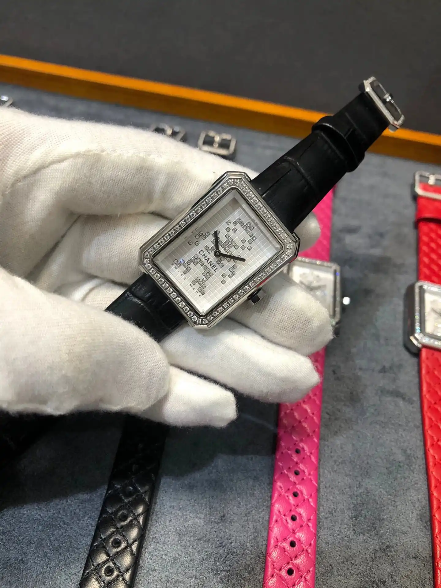 Chanel Quartz Watch [2 styles] view 3