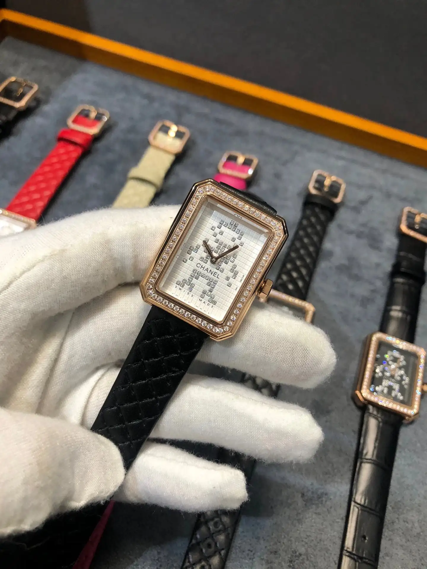 Chanel Quartz Watch [2 styles] view 4