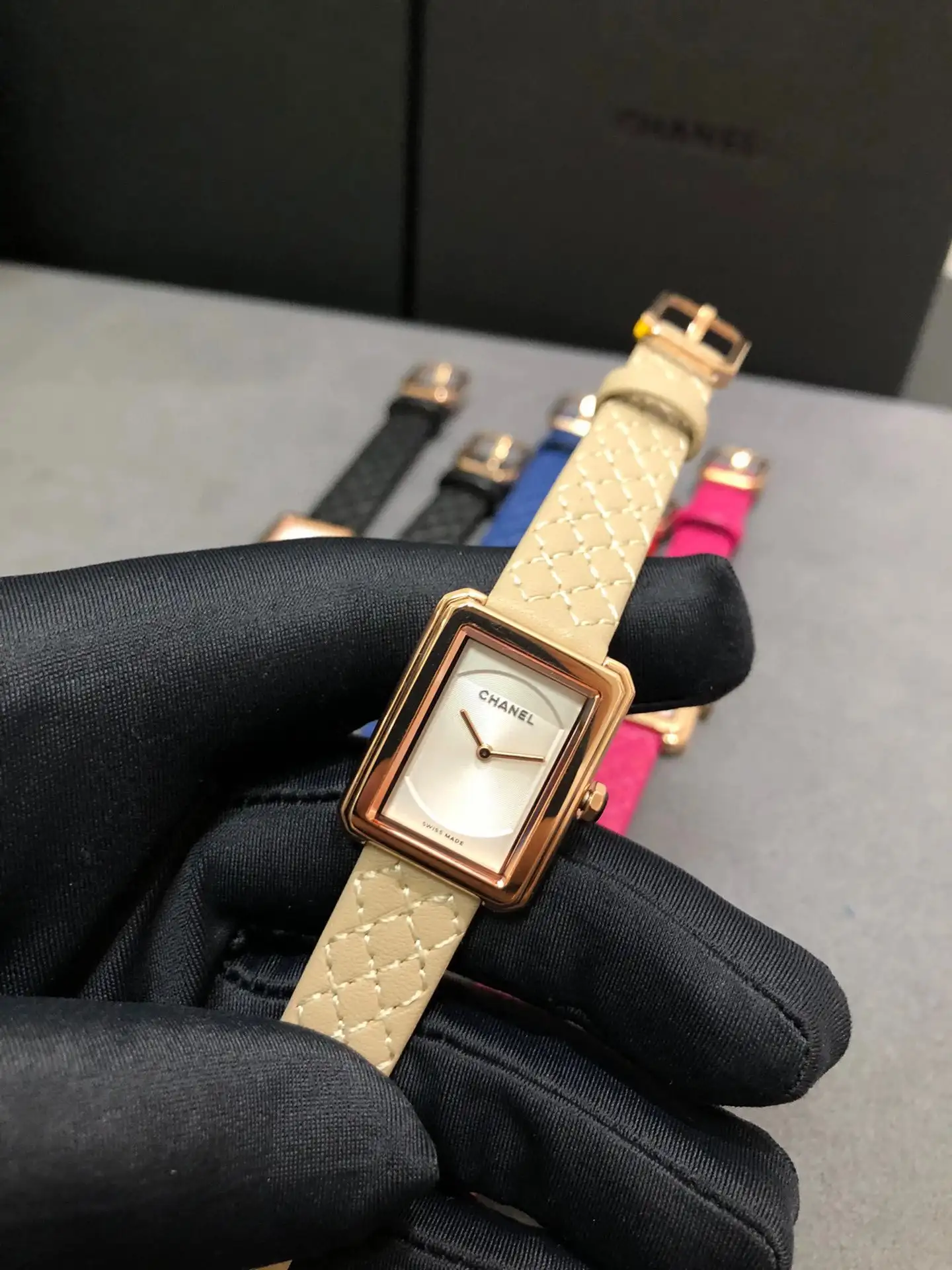 Chanel Watches view 10