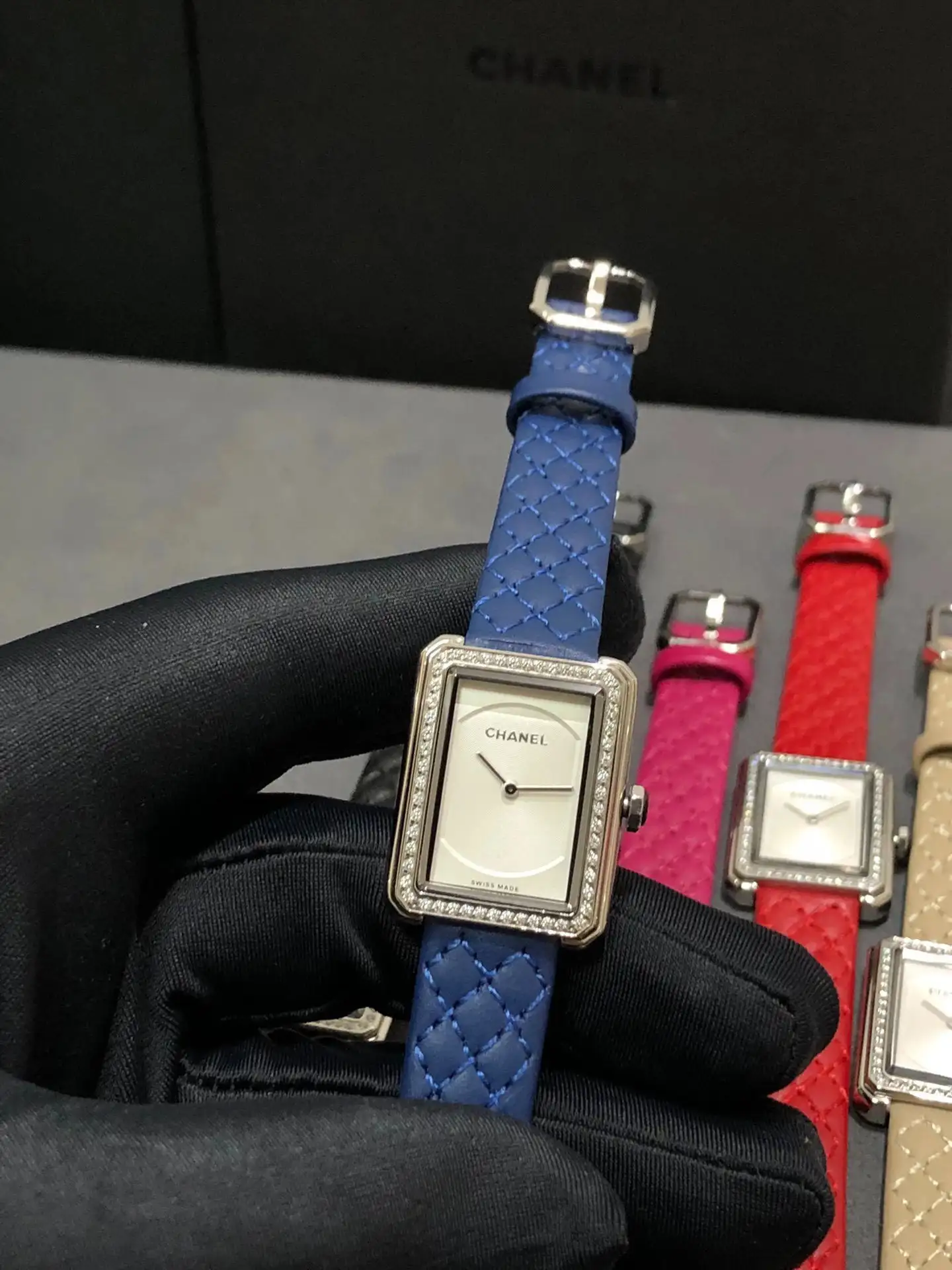 Chanel Watches view 4