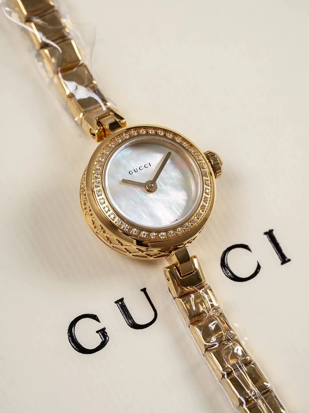 Gucci Watches [2 styles] view 5
