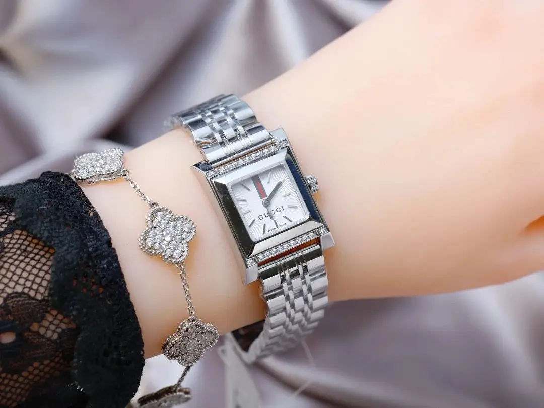 Gucci Quartz Watch [4 styles] view 2