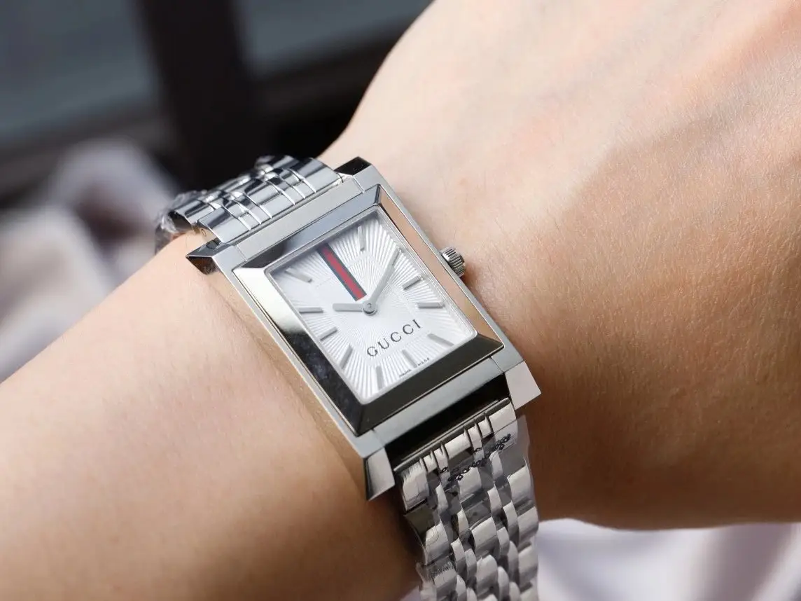 Gucci Quartz Watch [4 styles] view 5
