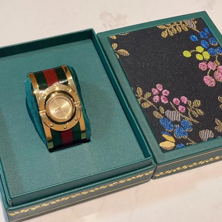 Gucci Quartz Watch [5 styles] view 5
