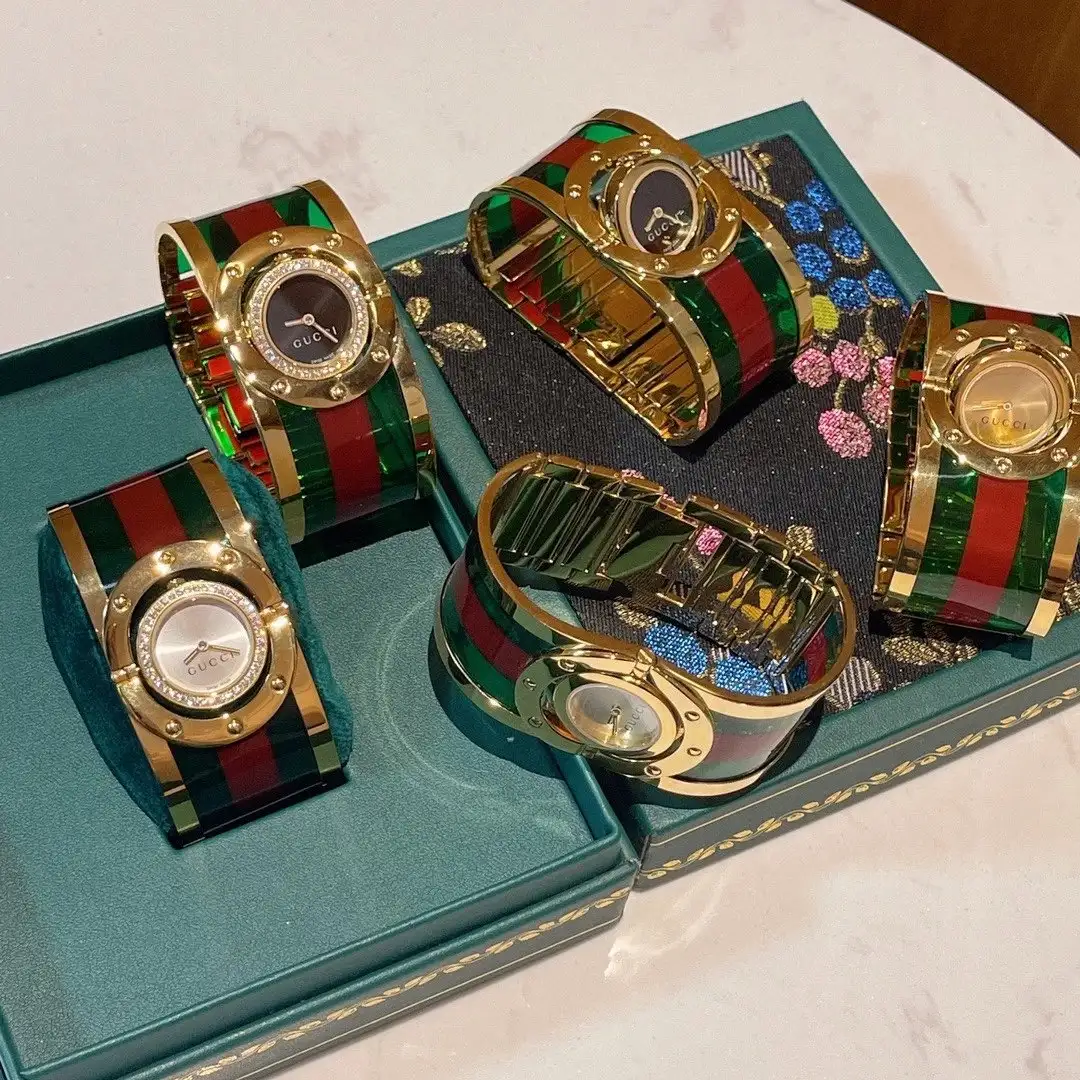 Gucci Quartz Watch [5 styles] view 9