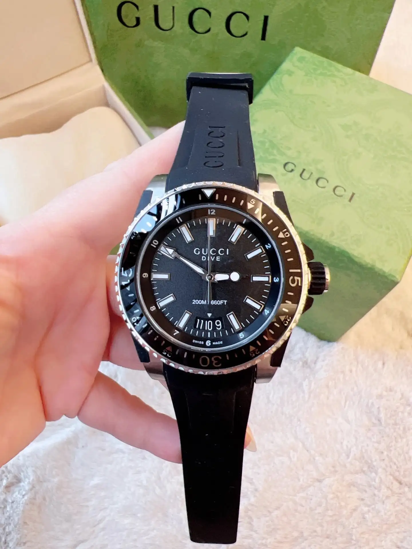Gucci Watches [3 styles] view 9