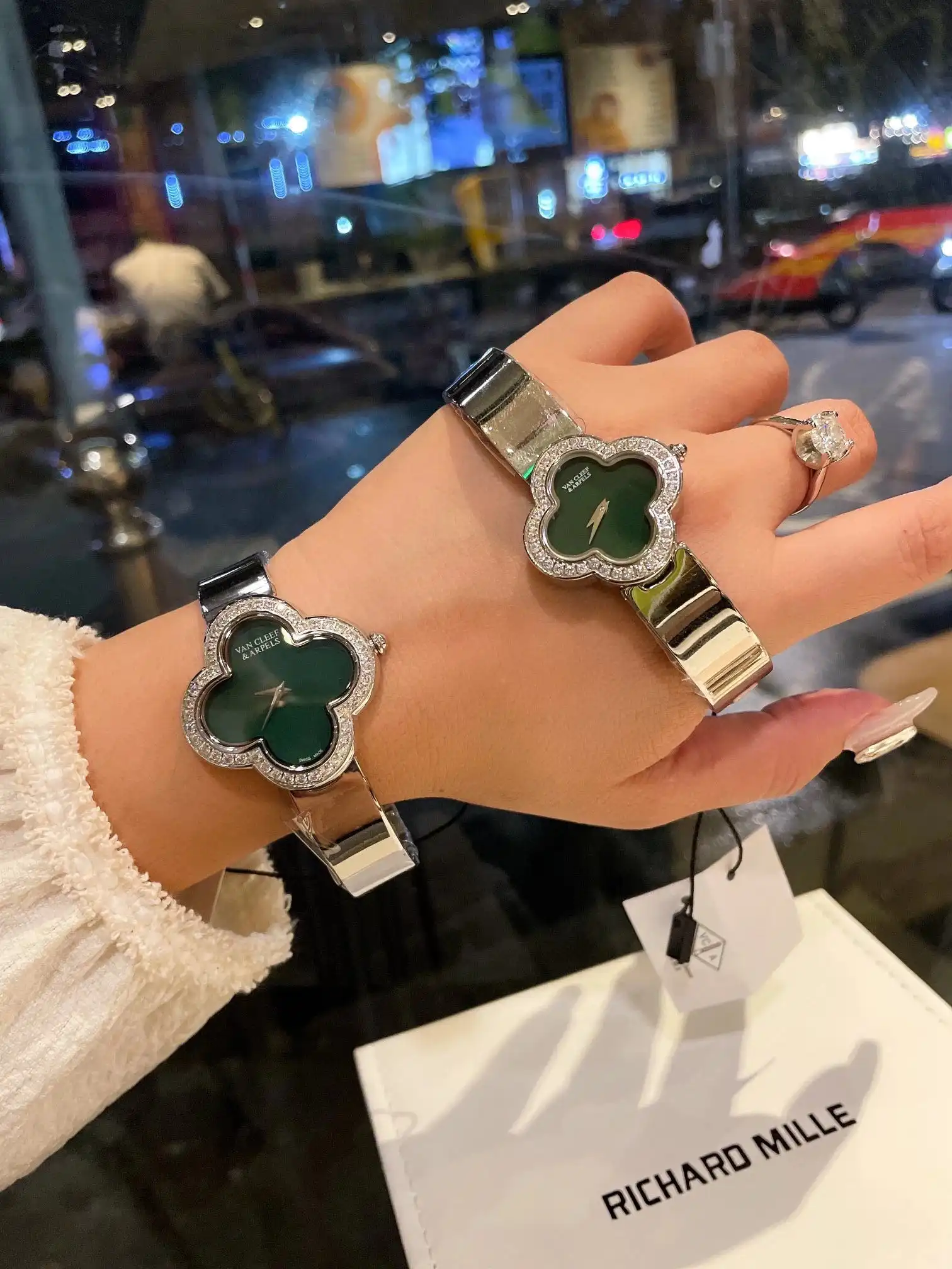 Van Cleef Arpels Watches [6 styles] view 6