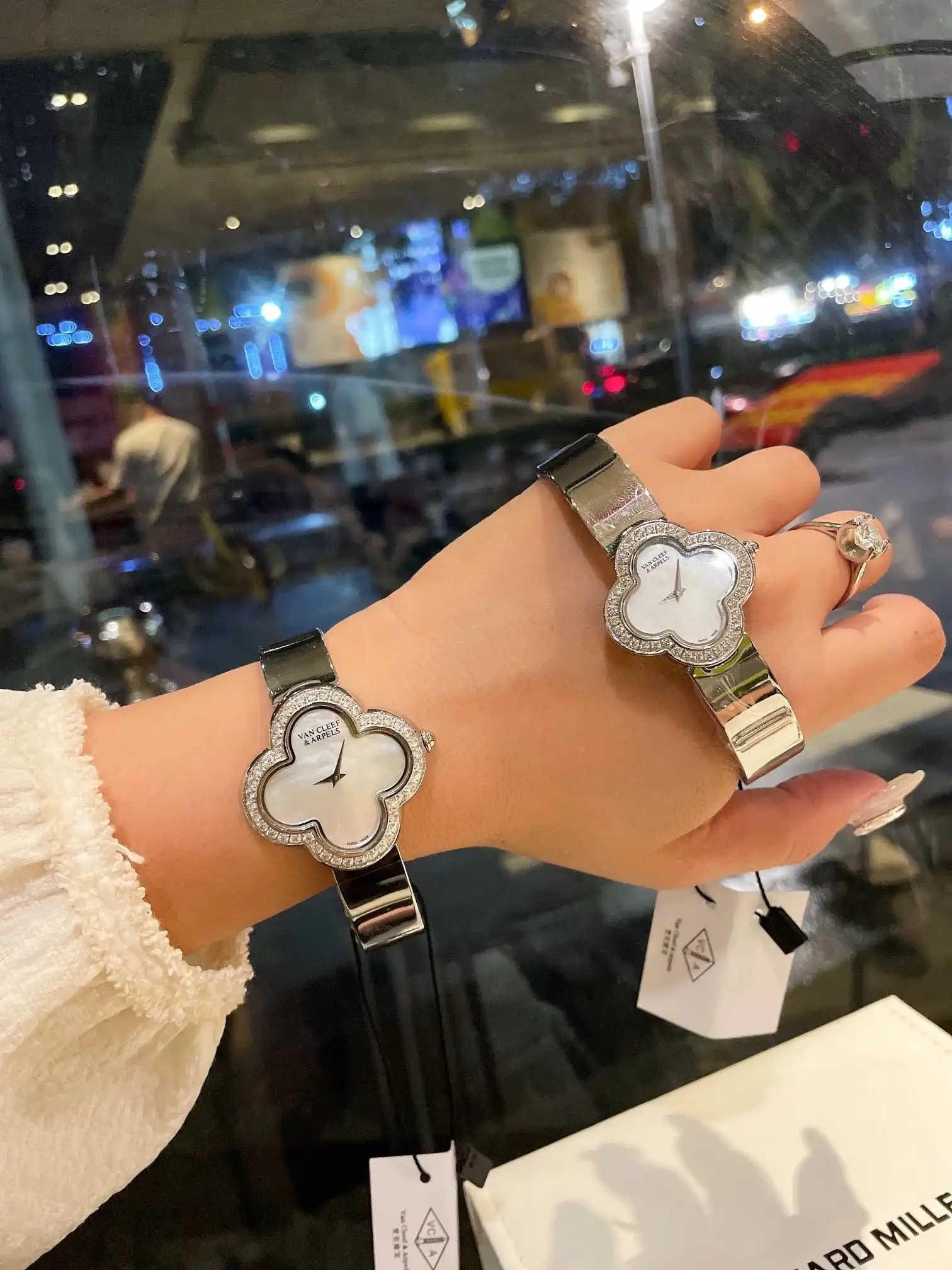 Van Cleef Arpels Watches [6 styles] view 9